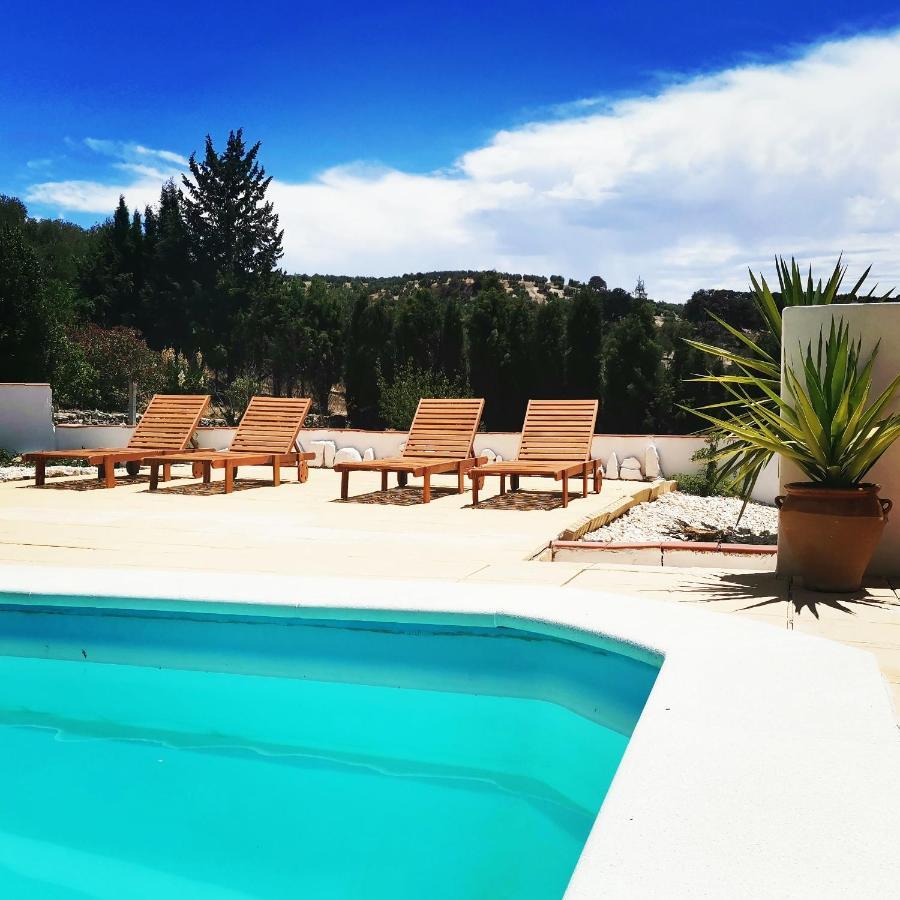 Cortijo Pennymaria Poolside Apartment Near Montefrio With Stunning Views מראה חיצוני תמונה